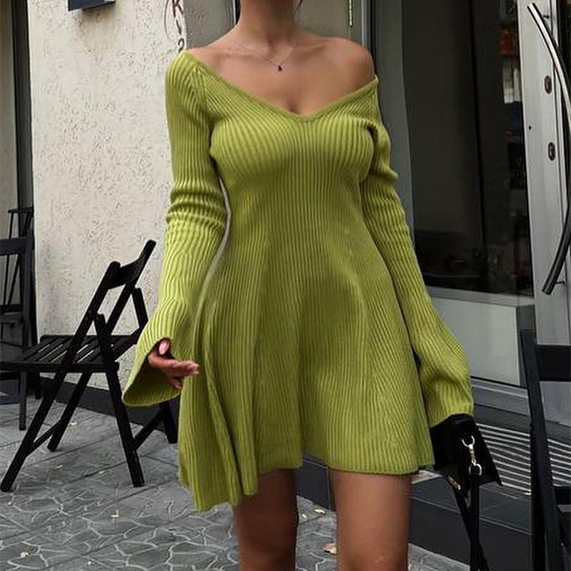 MILHEIR V-Neck Long Sleeve Knitted Dress
